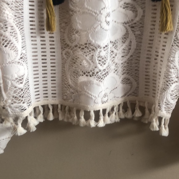 Misa Los Angeles Cream Lace Boho Pheasant Crochet Blouse - Picture 6 of 10